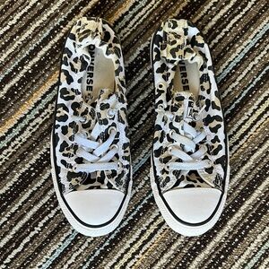 Converse Black and White Sneakers with Classic Design